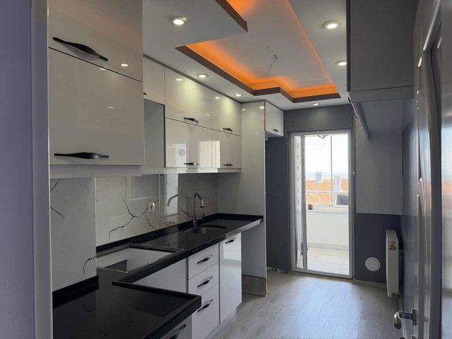 REMAX MAVİ’DEN KORUCUK MERKEZDE 3+1 DAİRE