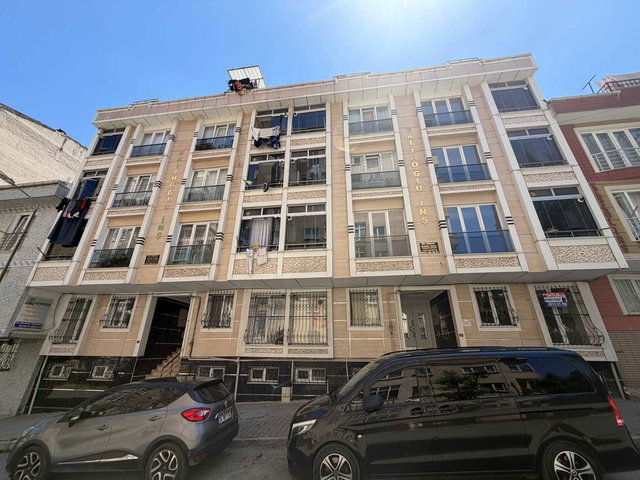 HALKALI MERK.MAH. İSKANLI ÖZEL 2+1 Y.GİRİŞ FIRSAT DAİRE!