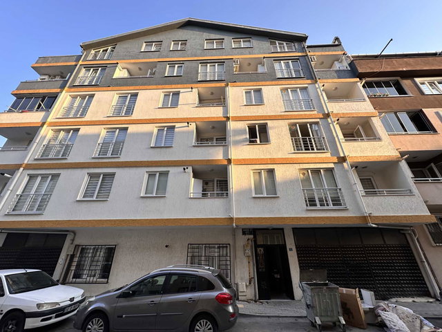 REMAX ADVANTAGE'DEN GÖRÜKLEDE EŞYALI ARA KAT 2+1 KİRALIK DAİRE