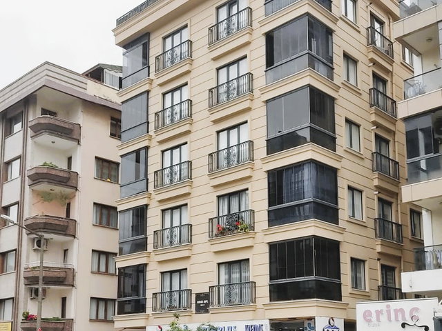 REMAX KAYA CENNET MAHALLESİNDE İSKANLI 2+1 SATILIK FIRSAT DAİRE