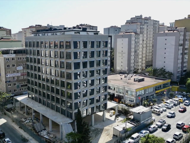 BEYLİKDÜZÜ BARIŞ MAHALLE QARAT PROJESİ 2+1 KÖŞE DUBLEKS SATILIK