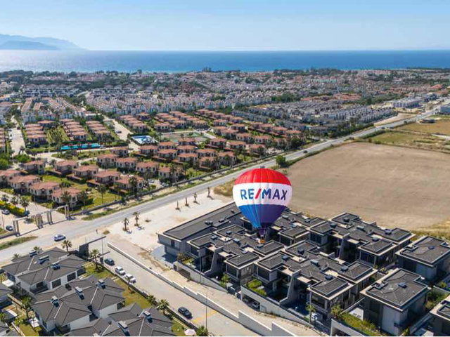 KUŞADASI SOĞUCAK
SİRİUS SİTESİNDE HAVUZLU VILLA