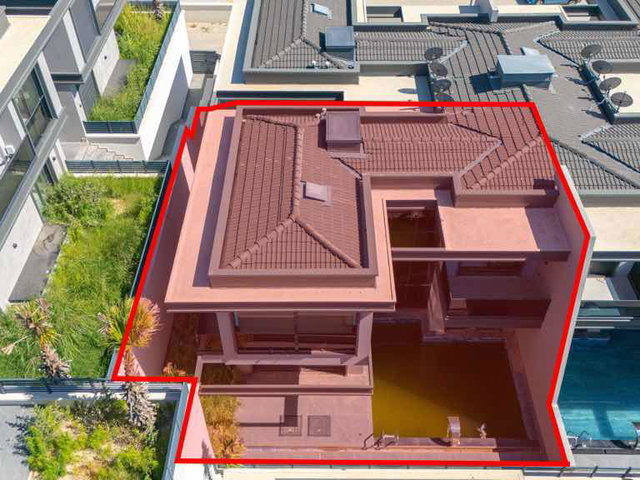 KUŞADASI SOĞUCAK
SİRİUS SİTESİNDE HAVUZLU VILLA