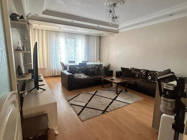 ZEYTINBURNU SÜMER’DE FIRSAT! 4+2 ÇIFT GIRIŞLI, OTOPARKLI, TERASLI SATILIK LÜKS DUBLEKS