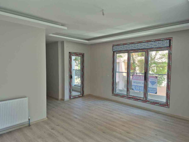 GÖZTEPE ŞAIR ARŞI CADDESI BALKONLU YENI FIRSAT SATILIK DAIRE