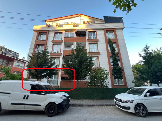 GEBZE MUSTAFAPAŞA MH. MERKEZİ KONUMLU ASANSÖRLÜ BİNADA 2+1 DAİRE