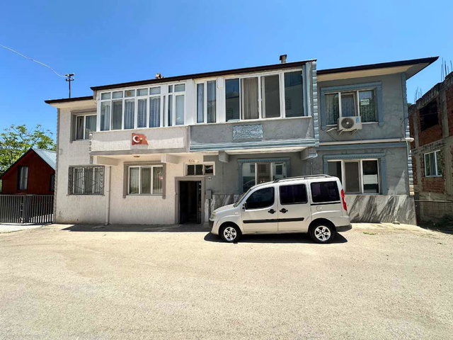 REMAX BEYAZ AYDINPINARDA SATILIK 742 M2 ARSA İÇİNDE MÜSTAKİL EV