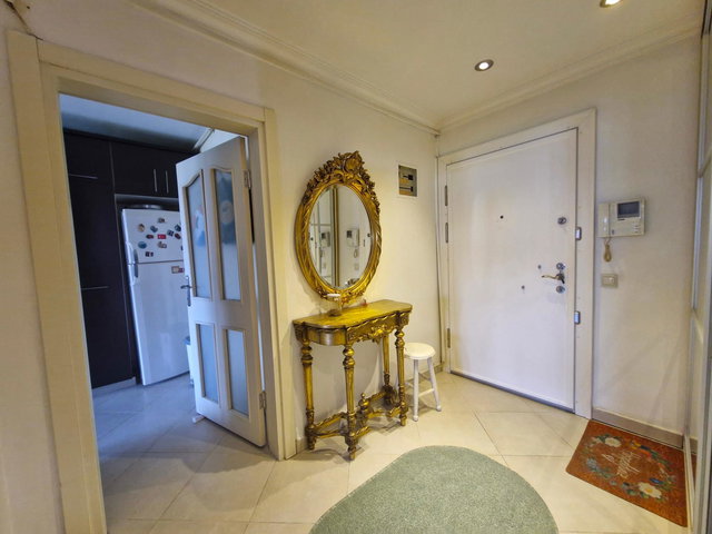 BAHÇEŞEHİR ÇINAR ADASI GÖLETE YÜRÜME MESAFESİNDE 3+1 DAİRE