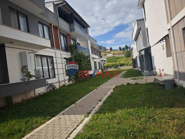 ADAPAZARI KARAPINAR SATILIK DUBLEKS VİLLA