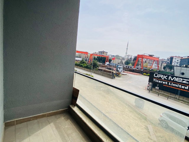 ANATOLİA CİTY'DE KAPALI MUTFAK 2+1 GÜNEY CEPHE SATILIK DAİRE
