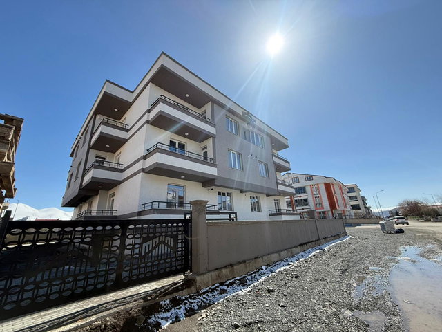 REMAX İLKE'DEN DADAŞKENT'TE 1+1 SATILIK DAİRE