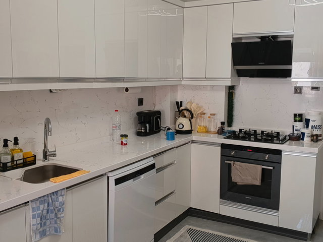 REMAX NEPTÜN'DEN METROYA YÜRÜME MESAFESİNDE YENİLENMİŞ SATLIK 3+1 DAİRE