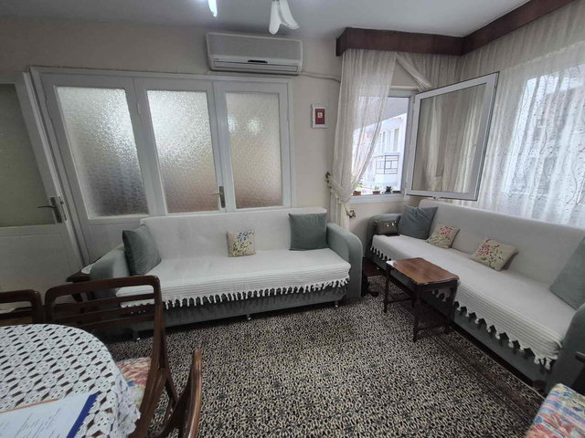 İNÖNÜ CD. METRO YAKINI ASANSÖRLÜ ARAKAT 3+1 SATILIK DAİRE