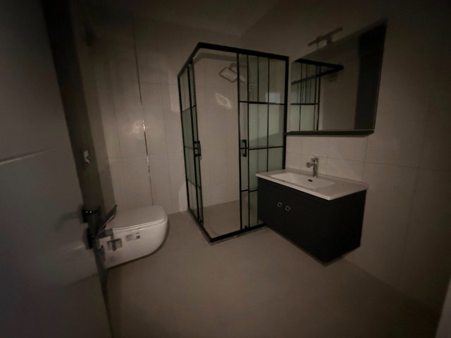 REMAX MYRADAN SATILIK LÜX GENİŞ VE KULLANIŞLI 4+1 DAİRE