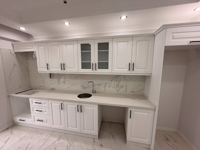 REMAX MYRADAN SATILIK LÜX GENİŞ VE KULLANIŞLI 4+1 DAİRE