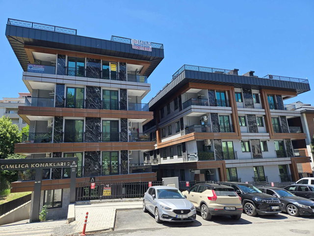 REMAX ASHILL ÜSKÜDAR BURHANIYE KÖPRÜ MANZARALI 145 M2 NET 3+1