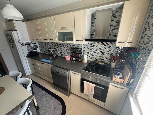 REMAX KANYON KARAMÜRSEL İZNİKYOLU MEVKİİ SATILIK ARAKAT DAİRE