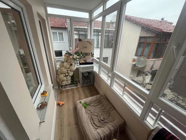 REMAX KANYON ALTINOVA KAYTAZDERE SATILIK HAVUZLU VİLLA