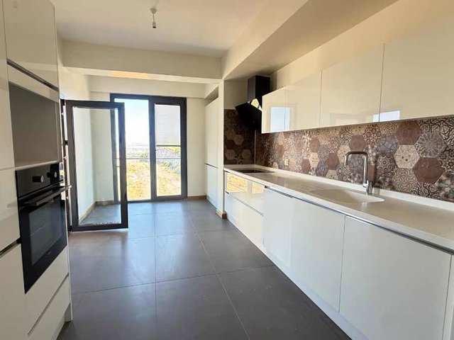 RE/MAXYAZ BALTOK 3+1 PLUS FUL MANZARA ARA KAT 176 M2 KİRALIK DAİRE