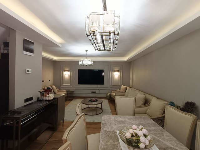 ATAKENT'TE SITE IÇI HEM KONUT HEM İŞ YERINE UYGUN SATILIK LÜKS VILLA