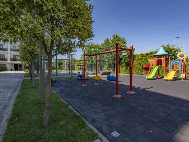 REMAX LEON'DAN BALAT CİTY 4'TE 3+1 SATILIK DAİRE