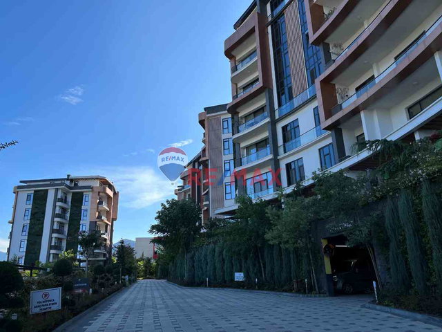 ZERAY PERLA 2 DE 3+1 DAĞ MANZARALI ÇATI DUBLEKS