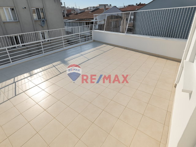 REMAX MID -TERASLI 80M² ÇARŞI MERKEZ 1+1 DAIRE