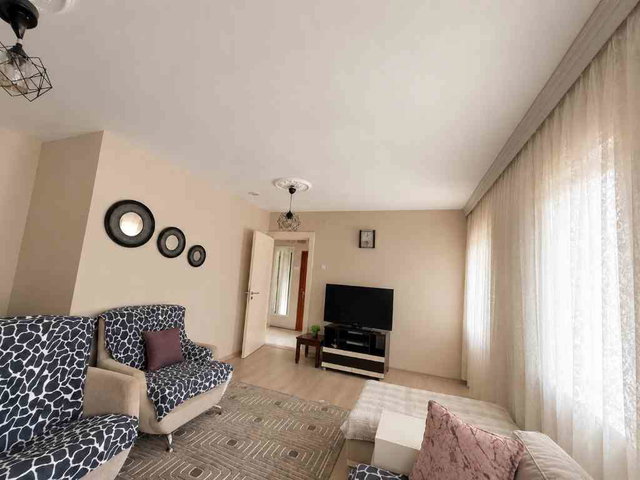 REMAX LEON'DAN GEMLİK KUMSAZ'DA SATILIK 2 KATLI  MÜSTAKİL EV