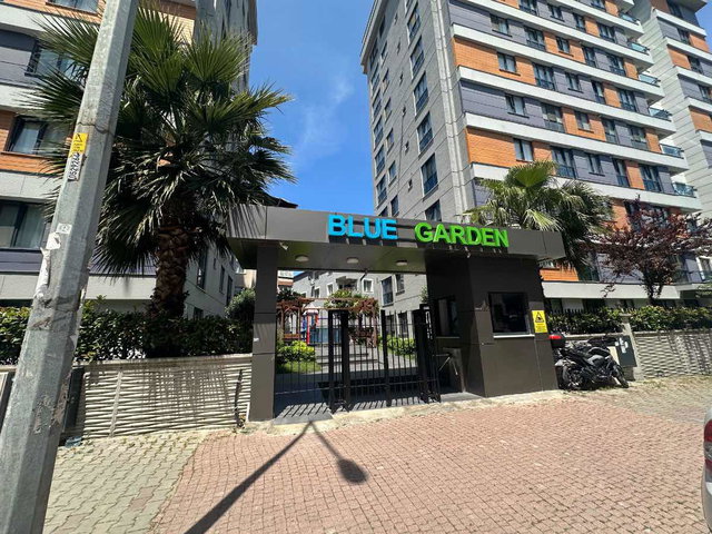 KÜÇÜKÇEKMECE MERKEZ MAHALLESI BLUE GARDEN SITESI’NDE EBEVEYN BANYOLU 2+1 FIRSATI!   İSTANBUL’UN DE