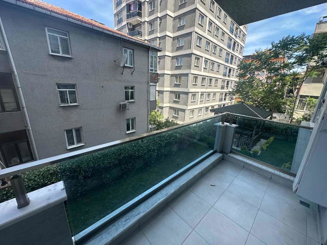 KÜÇÜKÇEKMECE MERKEZ MAHALLESI BLUE GARDEN SITESI’NDE EBEVEYN BANYOLU 2+1 FIRSATI!   İSTANBUL’UN DE
