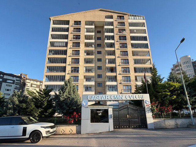 ÇAĞLAR EMİN SİTESİ'NDE 3+1 SATILIK DAİRE