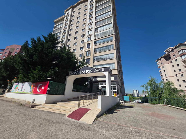 BATIKENT ERVA PARK SITESI ARA KAT 3+1