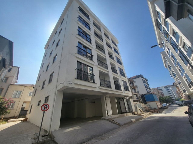 TUZLA EVLİYA ÇELEBİ'DE KAPALI GARAJLI SIFIR 3+1 DAİRE
