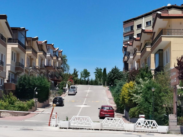 BAĞLICA DOĞANKENT SİTESİNDE SATILIK  6+1 VİLLA