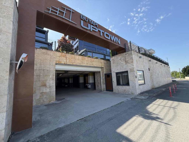 REMAX MAVİ’DEN BUYAPI UPTOWN SİTESİNDE KİRALIK 3+1 LÜKS DAİRE