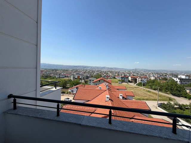 YEŞİLYURTTA ÇATI DUBLEKS 2+1 SATILIK DAİRE