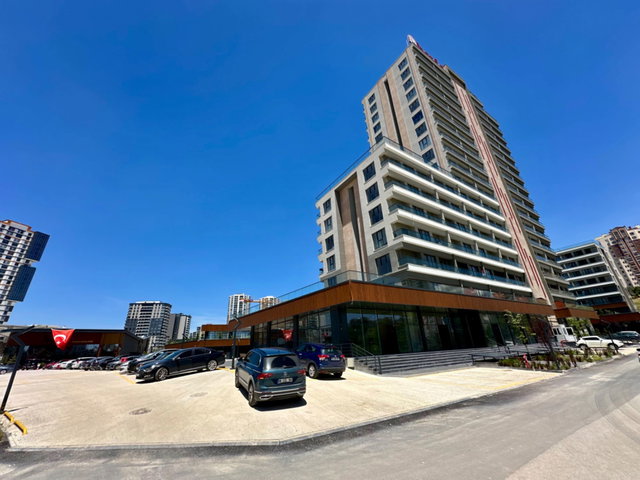 YAŞAMKENT BORDO YAŞAM KIRALIK 1+1 ARA KATTA