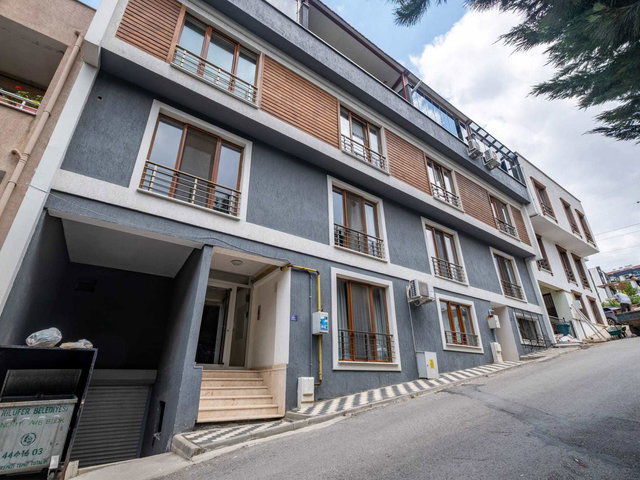 REMAX AREADAN ÜÇEVLERİN EN DEĞERLİ LOKASYONUNDA SATILIK DUBLEKS DAİRE