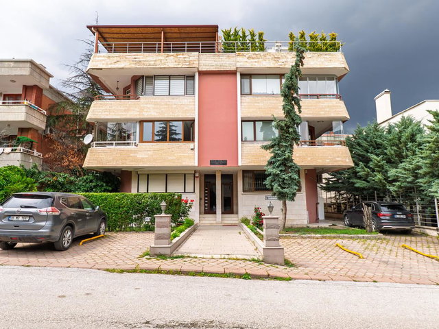 GAZİOSMANPAŞA'DA TERAS KEYİFLİ 4+1 DUBLEKS  DAİRE