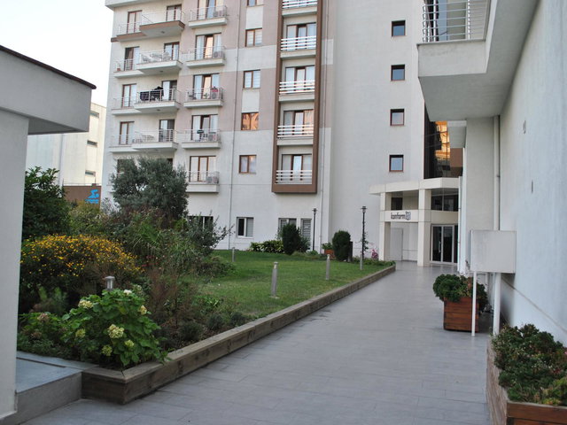 REMAX GELİŞİMDEN KONFORMİST SİTESİNDE 2+1 KİRALIK DAİRE
