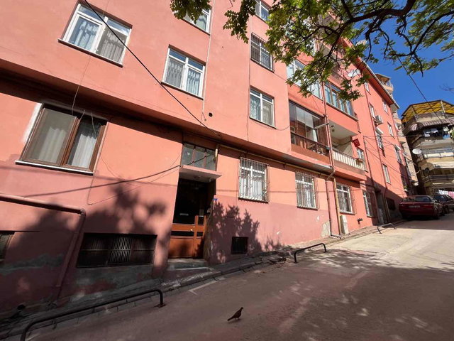 İZMIT HACI HIZIR MAHALLESI 3+1 KIRALIK DAIRE