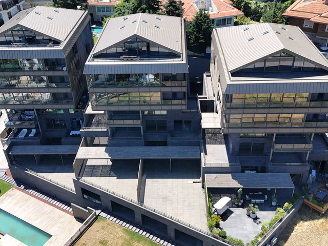 ÜSKÜDAR BEYLERBEYİ SARAYINA KOMŞU BOĞAZ MANZARALI 420 M2 6+2 PENTHOUSE