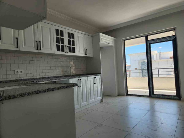 REMAX DEN ÜNİVERSİTE MAH. SIFIR ARAKAT 3+1 SATILIK DAİRE