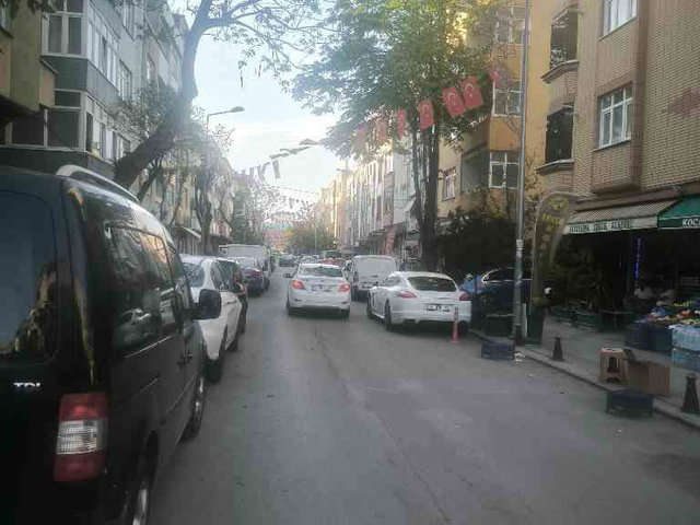 SATILIK 2+1 DAİRE CADDE UZERİ