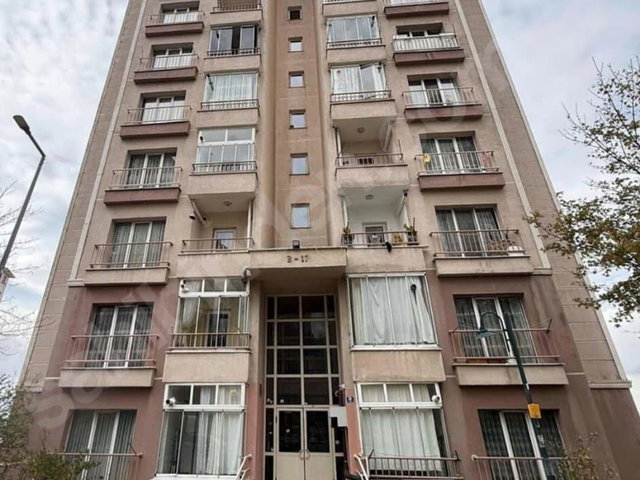 MAMAK ZİRVEKENT DE SATILIK ÖN CEPHELİ 2+1 DAİRE