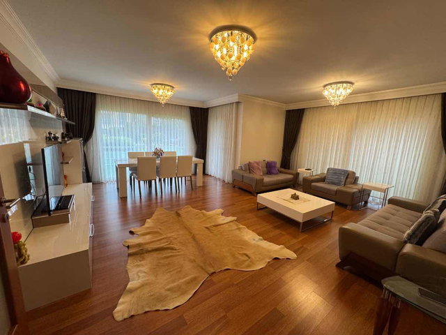 MIMAROBA KENTPLUSTA 4+1 BAHÇE KATI 174 M² SATILIK DAIRE