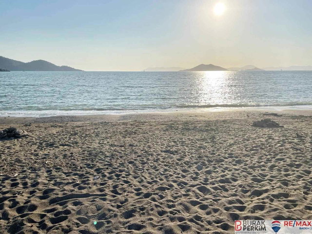 FETHİYE ÇALIŞ PLAJI'NDA SATILIK 2+1 DAİRE PLAJA 100 METRE
