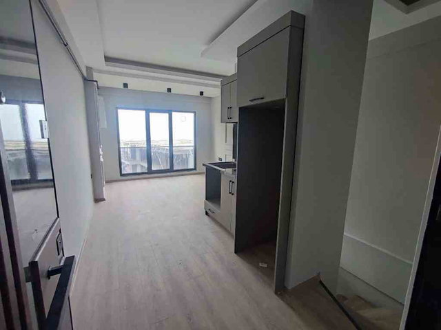 PELİTKÖY TOKİ YOLU ÜZERİNDE LOFT KİRALIK 1+1