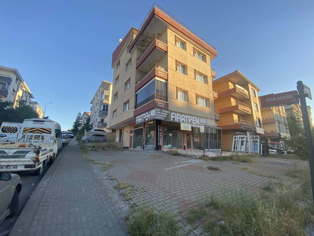 ETIMESGUT ELVAN MAHALLESINDE SATILIK GENIŞ 3+1 DAIRE