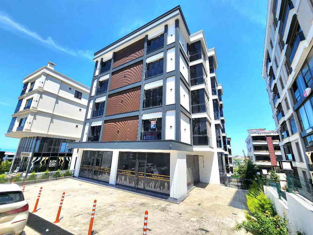 REMAX DAMLA'DAN NİŞANTAŞI CADDESİ'NDE SIFIR KİRALIK 1+1 DAİRE